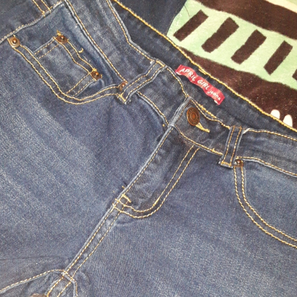 April girl jeans